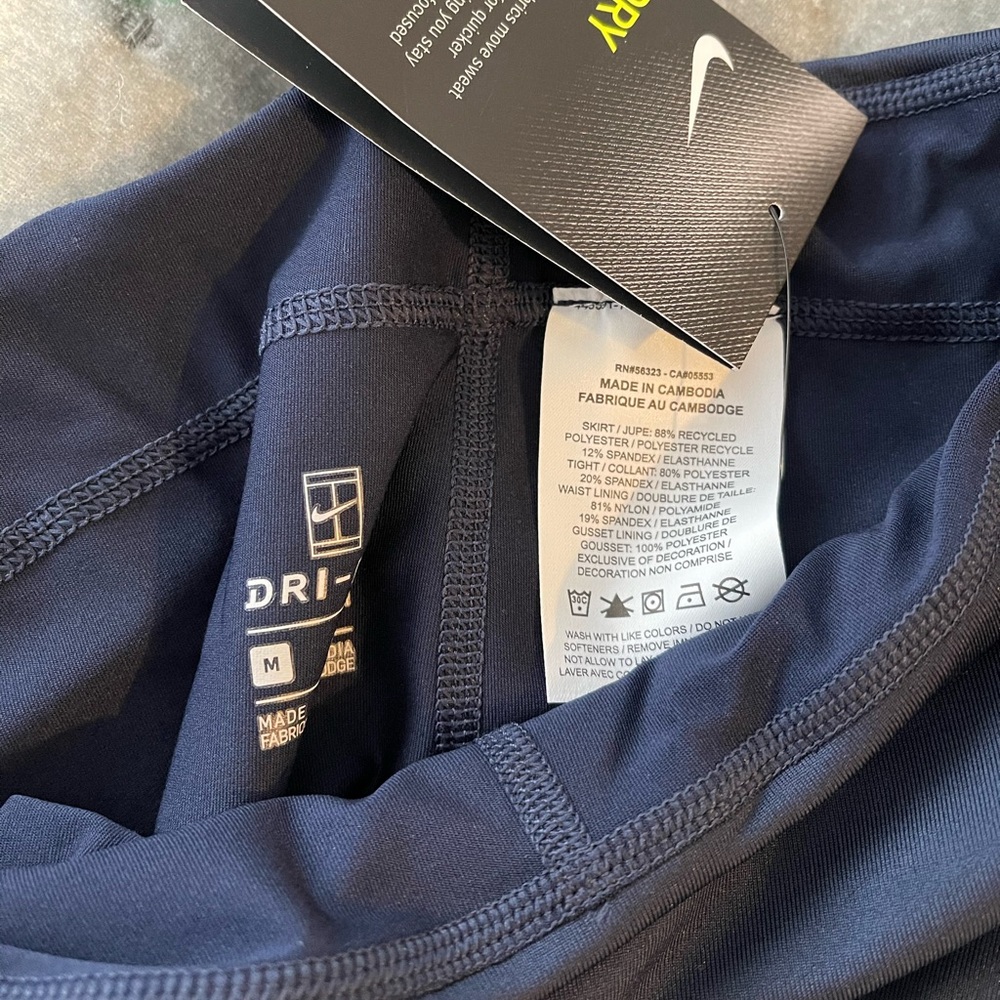 Nike tennis skirt - Picture 5 of 5